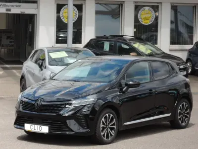 Gebraucht Renault Clio V Techno 143 PS (105 kW) 2025 Schwarz Limousine