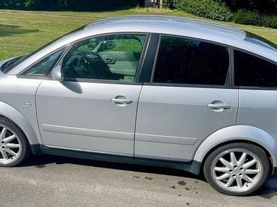 Audi A2