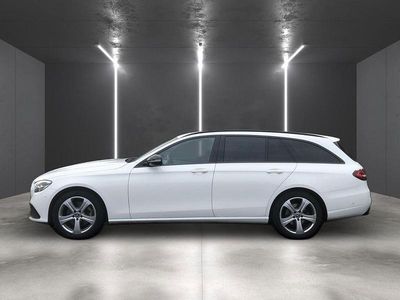 Weiß Gebraucht 2022 Mercedes E300 Kombi | 22.990 € (Guter Preis)