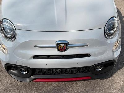 Gebraucht Fiat 500 Abarth 163 PS (119 kW) 2022 Silber Kleinwagen