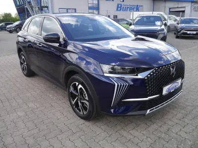 Gebraucht DS Automobiles DS7 Crossback Bastille Plus 131 PS (96 kW) 2024 Eclipse blau (metallic) SUV
