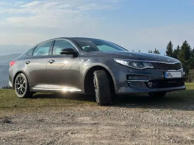 Gebraucht Kia Optima Spirit 141 PS (103 kW) 2017 Schwarz Limousine