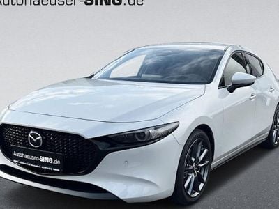 Soul red crystal Gebraucht 2024 Mazda 3 Exclusive-Line Limousine | 23.990 € (Guter Preis)