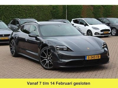 Grau Gebraucht 2023 Porsche Taycan Sport Turismo Limousine | 58.080 € (Superpreis)