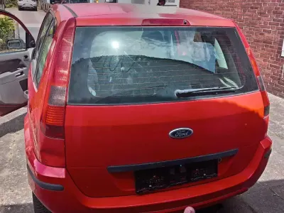 Gebraucht Ford Fusion 80 PS (58 kW) 2002 Rot Kleinwagen