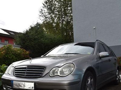 Mercedes C200