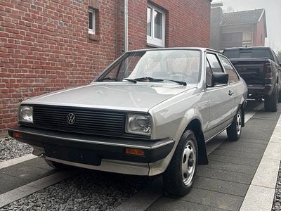 Gebraucht VW Derby 50 PS (36 kW) 1982 Silber Limousine