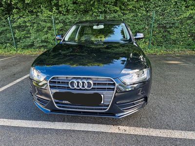 Schwarz Gebraucht 2012 Audi A4 Kombi | 5.990 € (Guter Preis)