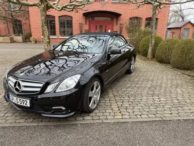 Gebraucht Mercedes E350 Sport 292 PS (214 kW) 2011 Schwarz Cabrio