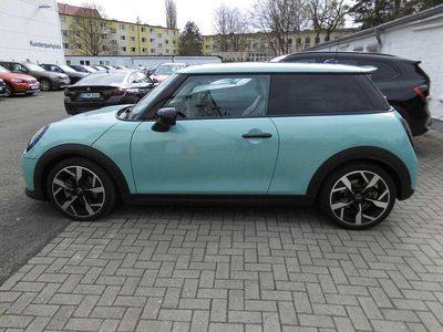 Gebraucht Mini Cooper S Classic 204 PS (150 kW) 2025 Grün Kleinwagen