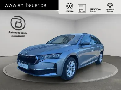 Nowe Skoda Octavia Selection 150 KM (110 kW) 2026 Srebrny Sedan/Limuzyna
