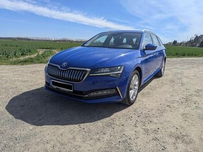 Gebraucht Skoda Superb Style 218 PS (160 kW) 2020 Blau Kombi