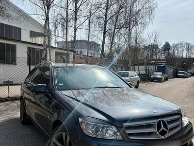 Gebraucht Mercedes C200 136 PS (100 kW) 2011 Grau Coupé