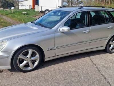 Mercedes C200