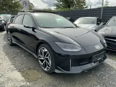 Gebraucht Hyundai Ioniq 6 239 kW (325 PS) 2024 Schwarz abyss black pearl / mic (metallic) Limousine