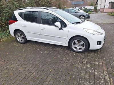 Gebraucht Peugeot 207 Premium 120 PS (88 kW) 2010 Weiß Kombi
