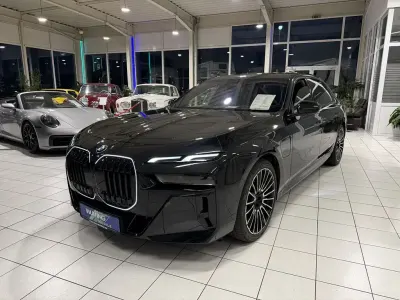 Brugt BMW 750e M Sport 489 HK (359 kW) 2025 Sort Sedan