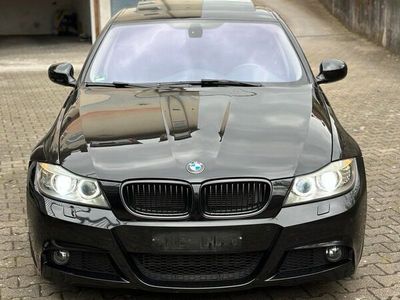 gebraucht BMW 318 d LCI,M-Paket,Navi PRO,Harman/Kardon,18 Zoll,VOLL AUST.