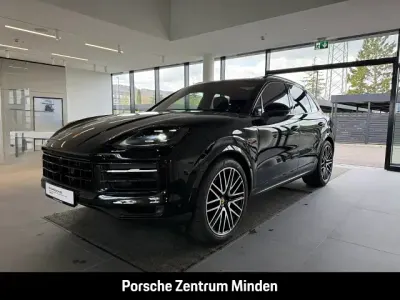 Begagnad Porsche Cayenne 470 HK (345 kW) 2024 Svart SUV
