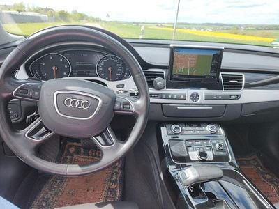 Second-hand Audi A8 Ambiente 250 CP (183 kW) 2013 Negru Berlinǎ