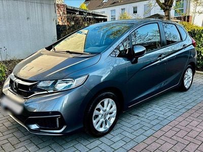 Gebraucht Honda Jazz Comfort 102 PS (75 kW) 2018 Grau Kleinwagen
