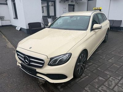 Mercedes E200