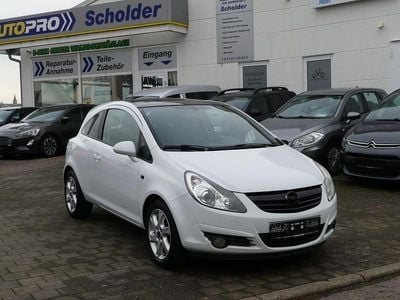 Weiß Gebraucht 2009 Opel Corsa Innovation Limousine | 4.450 € (Fairer Preis)