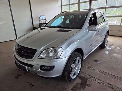 Mercedes ML320