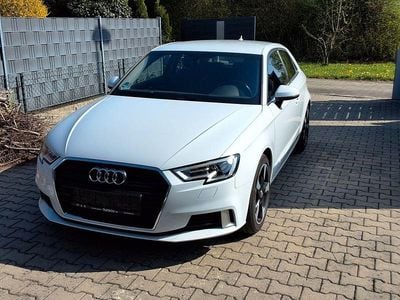 Usata Audi A3 Design 150 CV (110 kW) 2017 Bianco Berlina