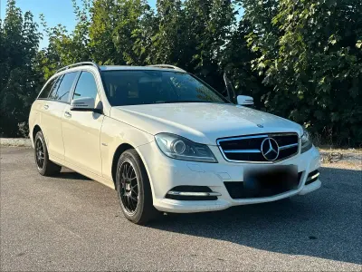 Gebraucht Mercedes C220 170 PS (125 kW) 2011 Weiß Kombi