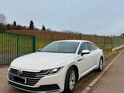 Gebraucht VW Arteon 239 PS (175 kW) 2017 Andere farben Kleinwagen