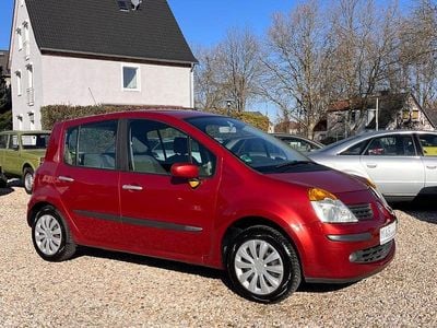 Gebraucht Renault Modus Dynamique 111 PS (81 kW) 2005 Rot Van / Kleinbus