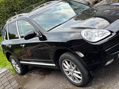 Second-hand Porsche Cayenne 340 CP (250 kW) 2007 Negru SUV
