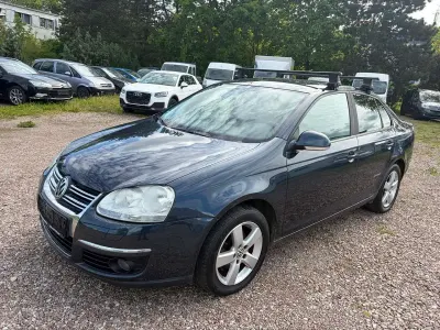 Gebraucht VW Jetta United 102 PS (75 kW) 2008 Bluegraphit perleffekt Limousine