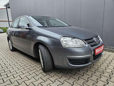 Gebraucht VW Jetta Comfortline 102 PS (75 kW) 2009 Grau Limousine