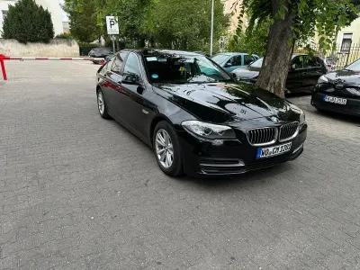 Gebraucht BMW 520 184 PS (135 kW) 2014 Schwarz Limousine