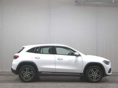 Mercedes GLA200