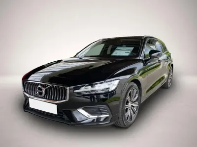 Gebraucht Volvo V60 Inscription 341 PS (250 kW) 2021 Manufacturer Kombi