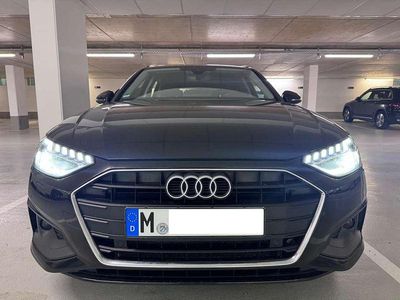 Schwarz Gebraucht 2022 Audi A4 Basis Kombi | 23.490 € (Teuer)