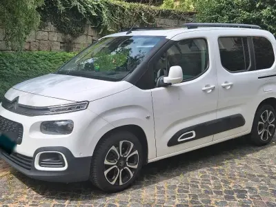 Gebraucht Citroën Berlingo 131 PS (96 kW) 2019 Weiß Van / Kleinbus
