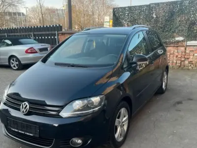 Gebraucht VW Golf Plus Cross 105 PS (77 kW) 2011 Andere farben Limousine