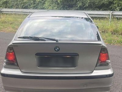 BMW 318 Compact