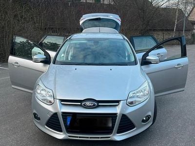 Gebraucht Ford Focus Trend 116 PS (85 kW) 2014 Silber Kombi