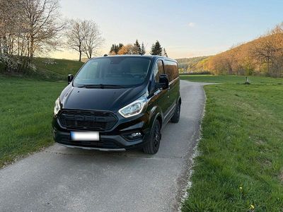 Begagnad Ford Transit Custom 131 HK (96 kW) 2021 Svart Minibuss