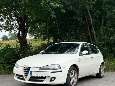 Alfa Romeo 147