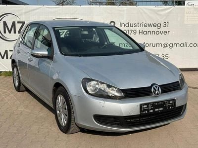 Second-hand VW Golf VII Trendline 80 CP (58 kW) 2012 Argintiu Hatchback