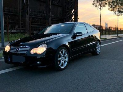 Mercedes C180
