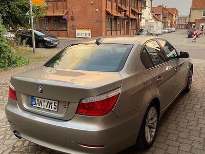 Gebraucht BMW 525 Exclusive 218 PS (160 kW) 2009 Silber Limousine