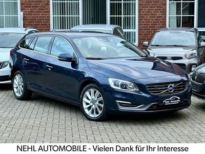 Blau Gebraucht 2014 Volvo V60 Summum Kombi | 13.490 € (Fairer Preis)