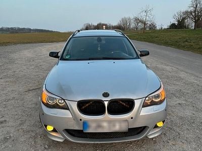 Gebraucht BMW 525 M Sport 177 PS (130 kW) 2005 Silber Kombi